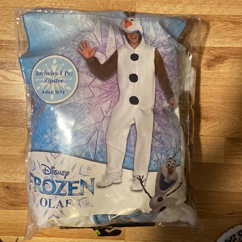 Disney Olaf costume